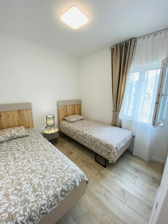 New Apartment With Panoramic View Stomorska Dış mekan fotoğraf