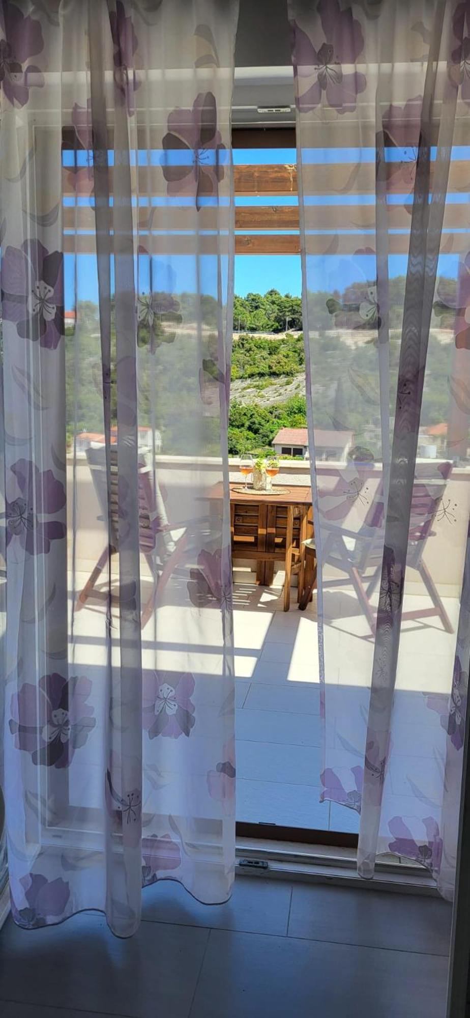 New Apartment With Panoramic View Stomorska Dış mekan fotoğraf