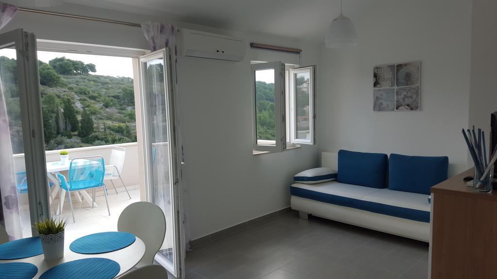 New Apartment With Panoramic View Stomorska Dış mekan fotoğraf
